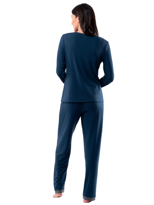 Fruit Of The Loom Women's Soft & Breathable Crew Neck Long Sleeve Shirt And Pants 2-Piece Pajama Set