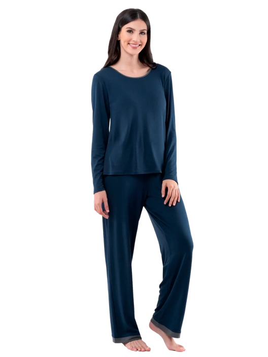 fruit of the loom Women's Soft & Breathable Crew Neck Long Sleeve Shirt and Pants 2-Piece Pajama Set