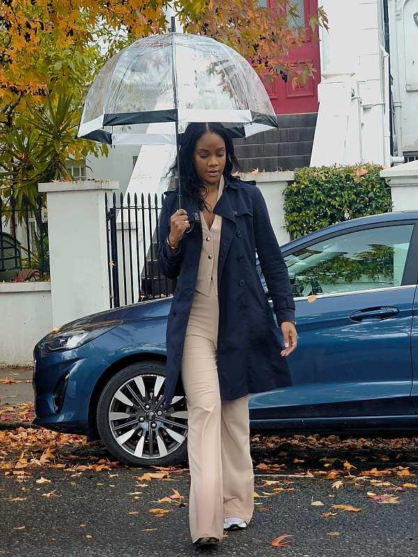 Fulton Umbrellas Span Class="mob-item-title">Birdcage® 1 - Black & White