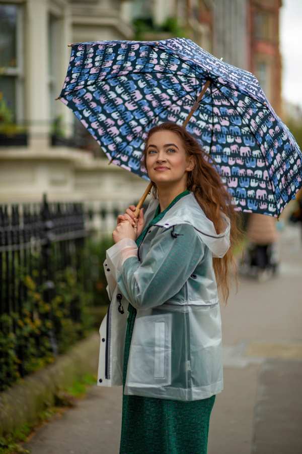 Fulton Umbrellas Span Class="mob-item-title">Eco Ocean 2 UV - Marching Elephants