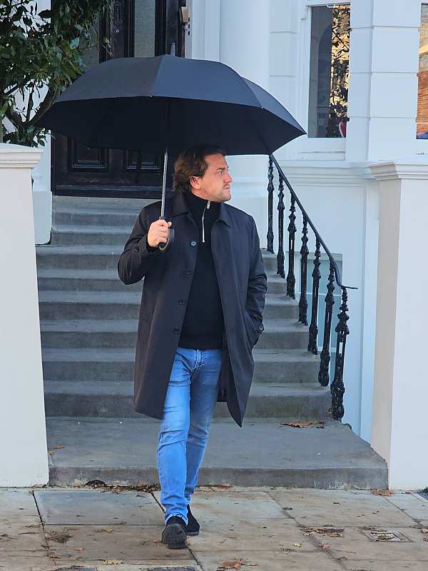 Fulton Umbrellas Span Class="mob-item-title">Knightsbridge 1 - Black