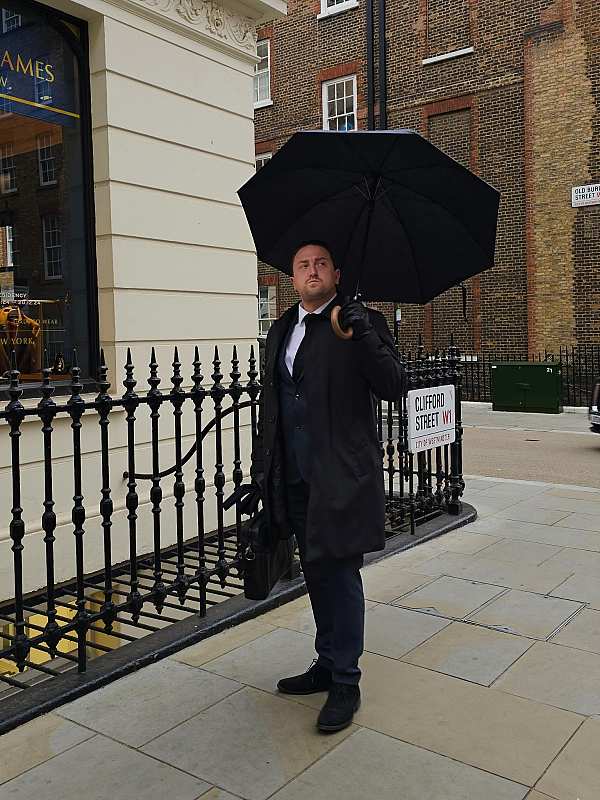 Fulton Umbrellas Span Class="mob-item-title">Mayfair 1 - Black
