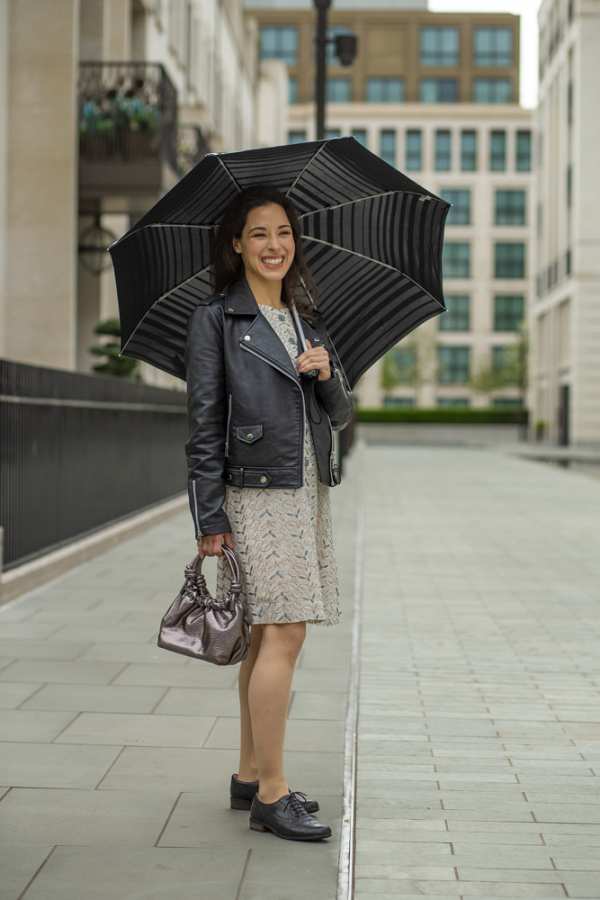 Fulton Umbrellas Span Class="mob-item-title">Minilite 2 - Silver Stripes