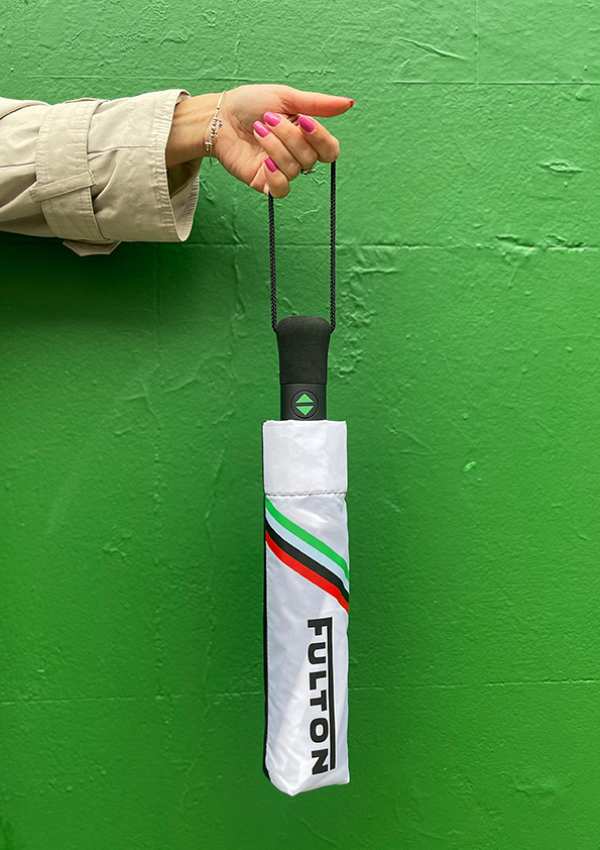 Fulton Umbrellas Span Class="mob-item-title">Open & Close 2 - Jumbo Stripe