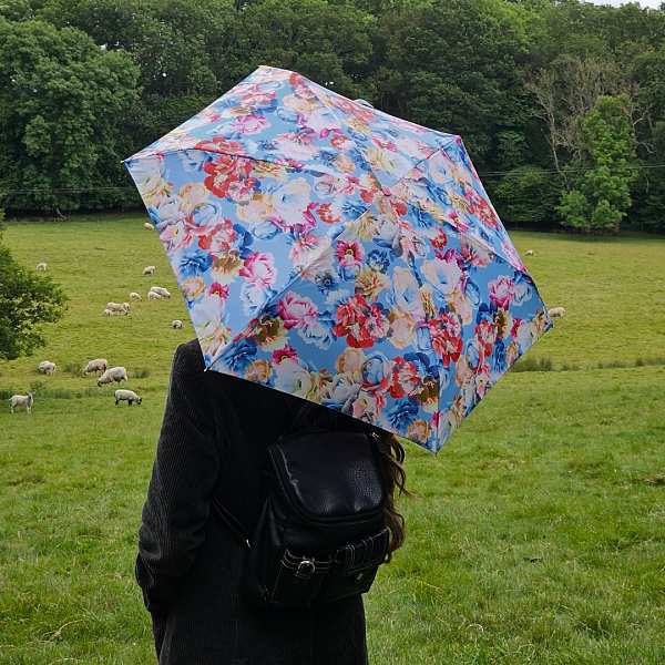 Fulton Umbrellas Span Class="mob-item-title">Tiny 2 - Pretty Peony