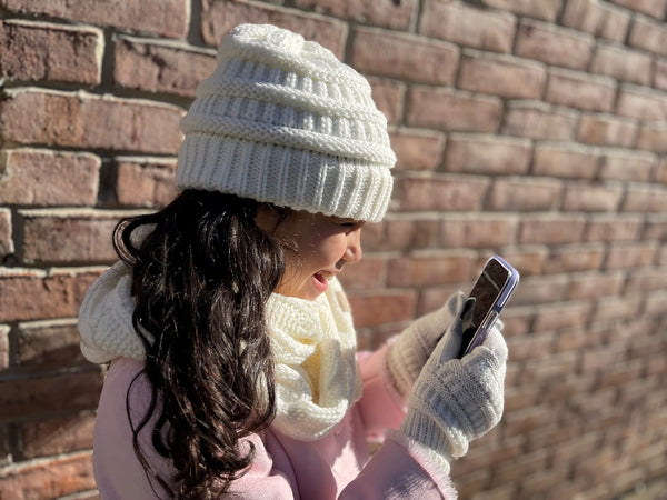 Funky Junque Kids 3 Pack Matching Set: Beanie Infinity Scarf & Gloves - Ivory