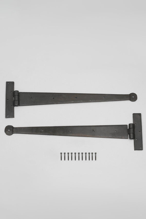 G Decor 18" Coinbase Hand Forged T Hinges Pair & Suffolk Thumb Latch Door Set In Beeswax And Black Finish Beeswax