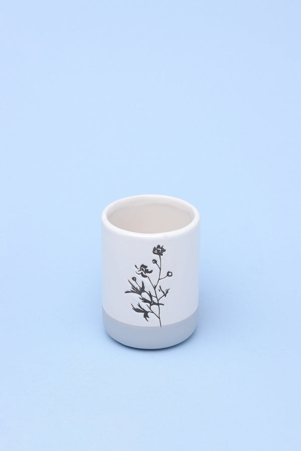 G Decor 3-Piece White Cream Gold + Chrome Bathroom Set Artistic Flowers White