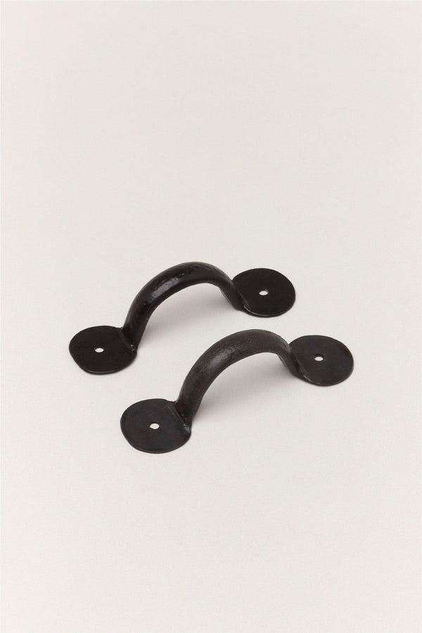 g decor 4" Coinbase Hand Forged Pull Handles in Beeswax and Black Finish Beeswax