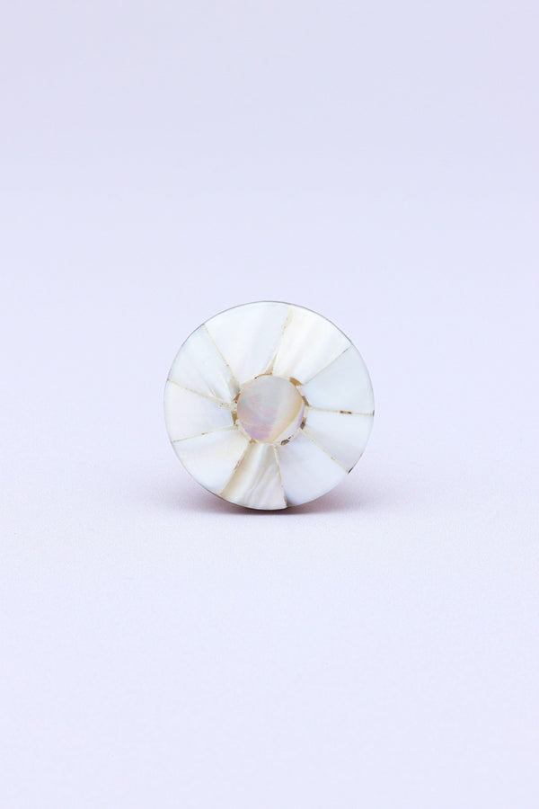 G Decor Cordelia Handcrafted Mother Of Pearl With Brass Gold Finish Pull Door Knob White