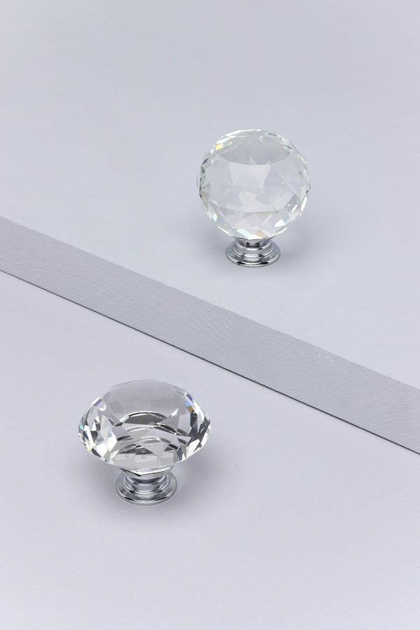 g decor Diamond-Cut Crystal Glass Cupboard Knob With a Chrome Base Round