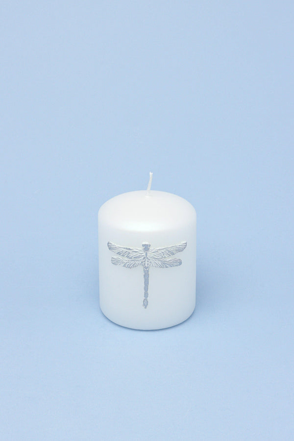 G Decor Dragonfly Queen White Pillar Candle Elegant Display With Silver Emblem Small