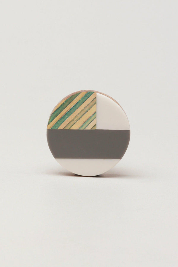 G Decor Eliseo Quad Tone Resin And Wood Door Knob Drawer Pull Blue