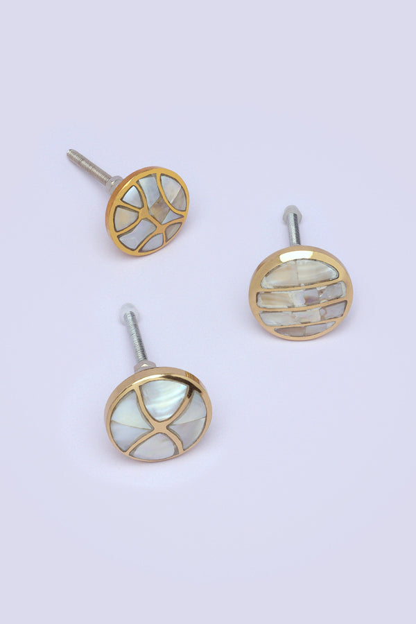 g decor Elizabeth Legacy Mother of Pearl Gold Brass Pull Knobs Stripes