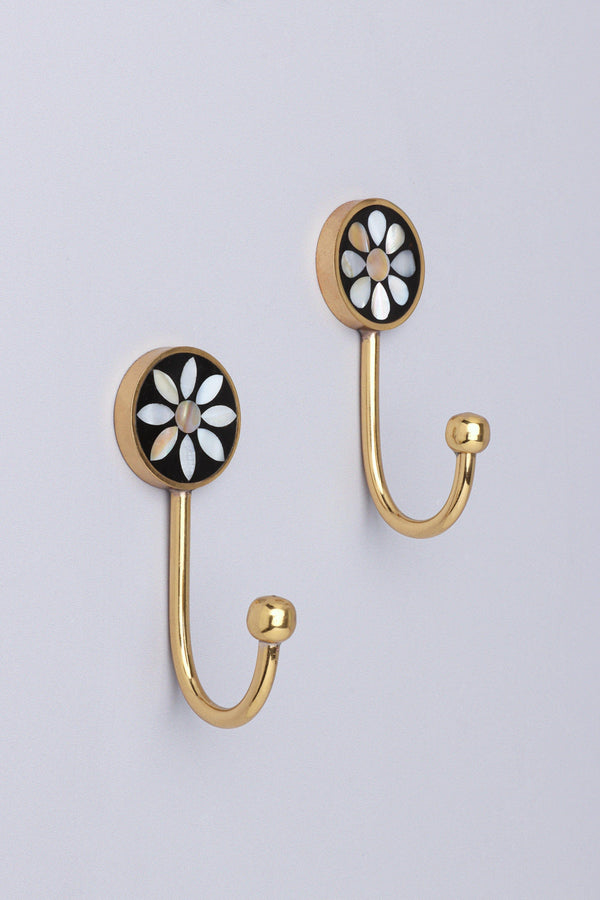 g decor Étoile Bloom Mother Of Pearl Handcrafted Wall Hook Black & Gold Brass Hanger Sharp Edge Flower