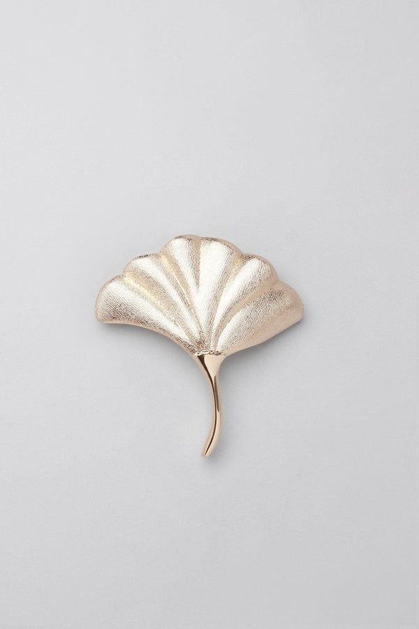 G Decor Fossil Ginkgo Gold Matte Door Knob One Leave