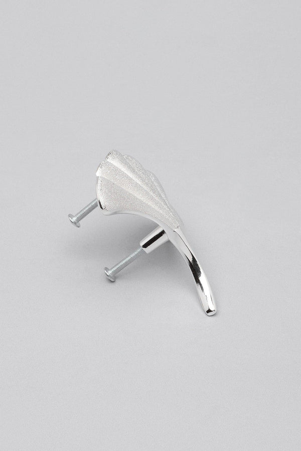 G Decor Fossil Ginkgo Silver Matte Door Knob Silver