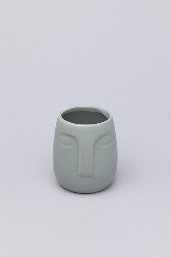 G Decor Grey Art Face Ceramic Bath Accessory Set