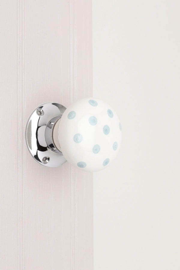 G Decor Grey Polka Dots On White – Handcrafted & Hand-Painted Ceramic Mortice Door Knob Set With Chrome Base For Interior Room Doors White