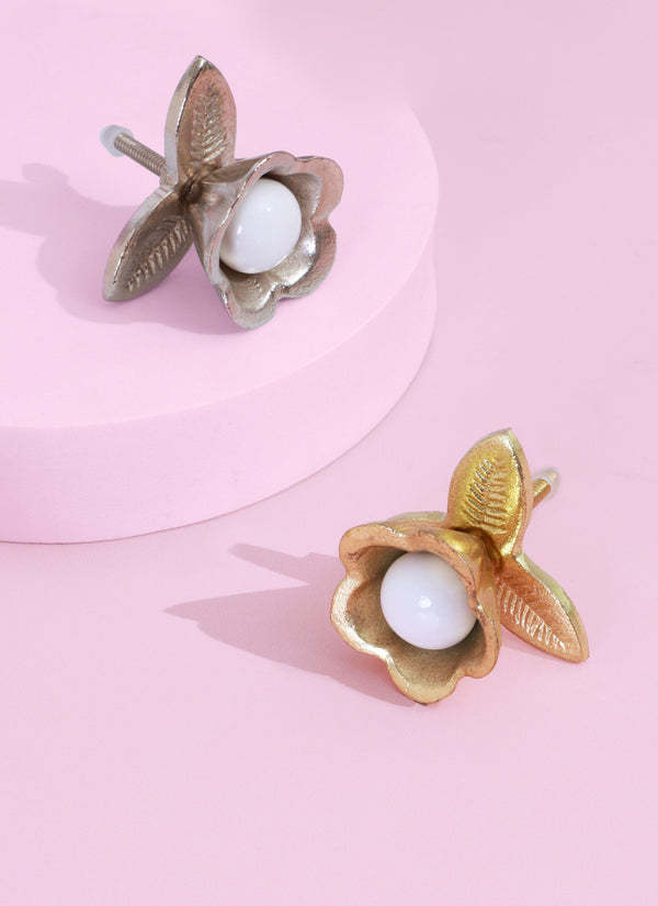 g decor Handcrafted Lily Pearl Floral Ceramic & Brass Door Handle Gold