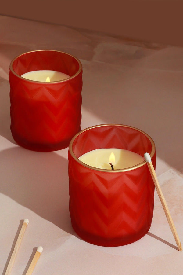 g decor Havana Set of 2 Scented Fresh Cotton Soy Wax Textured Red Glass Jars