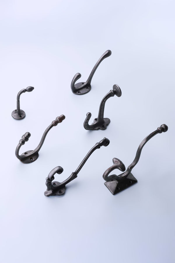 G Decor Heavy-Duty Cast Iron Coat Hooks Decorative Antique Wall Hooks Acorn