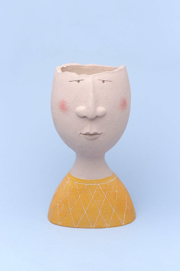 G Decor Resin Characteristic Human Family Faces Flower Plant Pot Planter Or Home Decoration Vase