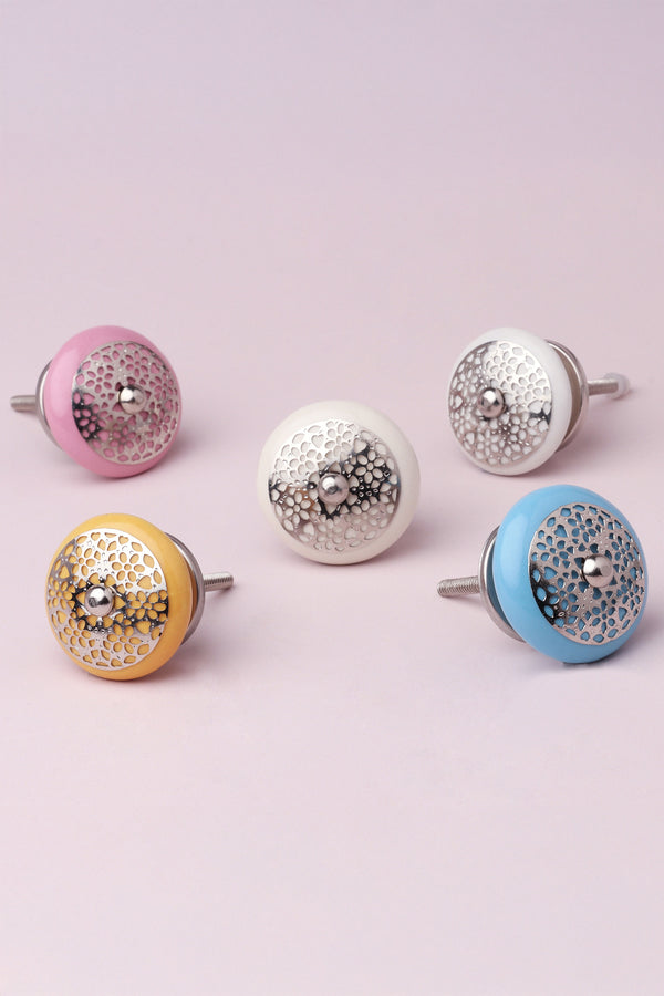 G Decor Silver Applique II Elegant Lace Ceramic Door Knob Cream