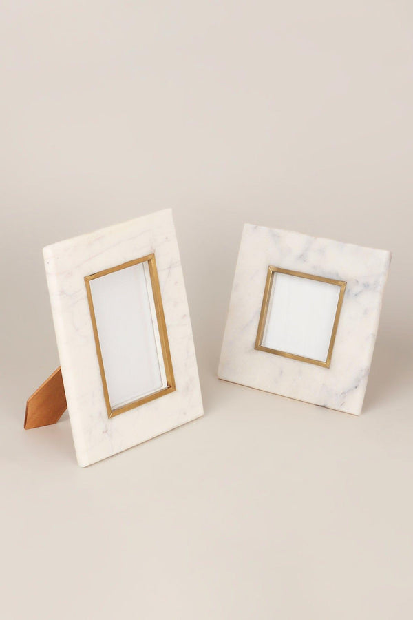 G Decor Soléa Dorada Handcrafted White Marble & Brass Photo Frame Stunning Picture Display Small