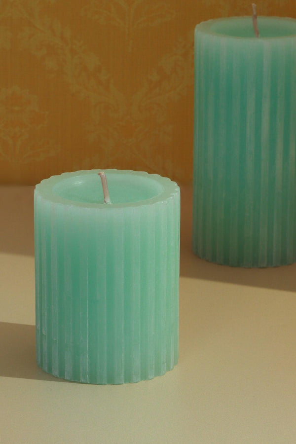 G Decor Textured Harmony Light Green Scented Pillar Candle Fresh Garden Bliss Medium