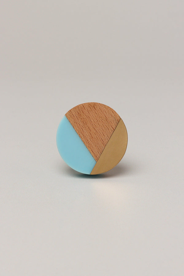G Decor Three-Tone Wood Resin & Brass Accent Knob Cabinet Handle White