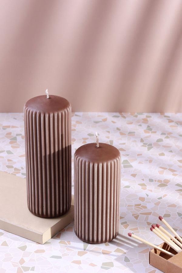 g decor Velluto Caffè Sculpted Coffee-Toned Ribbed Pillar Candle in a Velvet Matte Finish Small