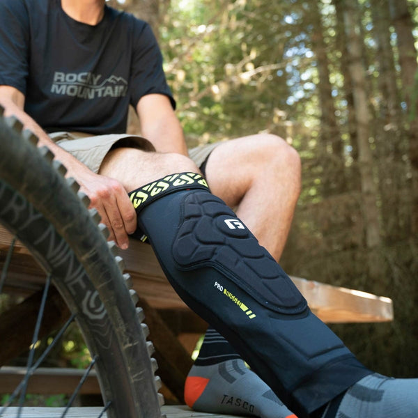 G Form Pro-Rugged 2 MTB Knee Guards