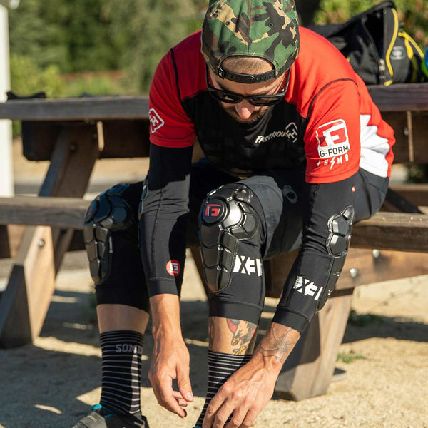 G Form Pro-X3 MTB Knee Guards (Adult)