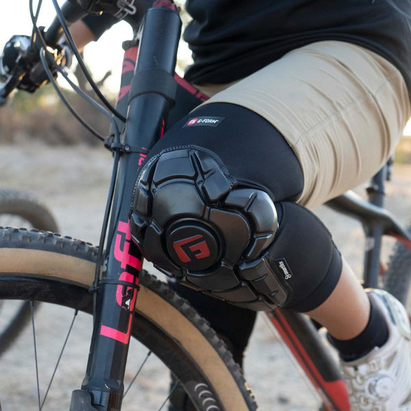 G Form Pro-X3 MTB Knee Guards (Youth)