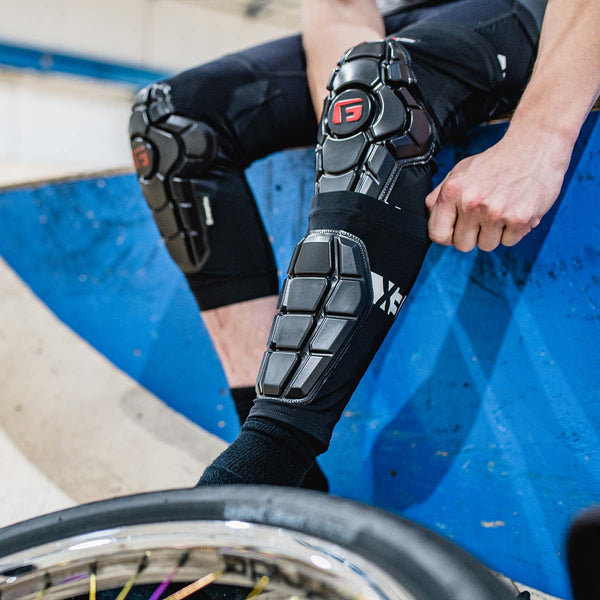 G Form Pro-X3 MTB Shin Guards