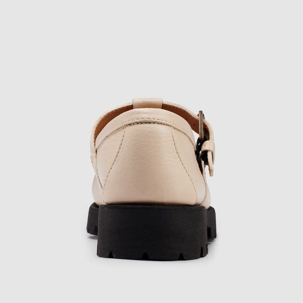 G.h. Bass & Co WOMENS MARY JANE FISHERMAN SUPER LUG WEEJUNS LOAFER Off White