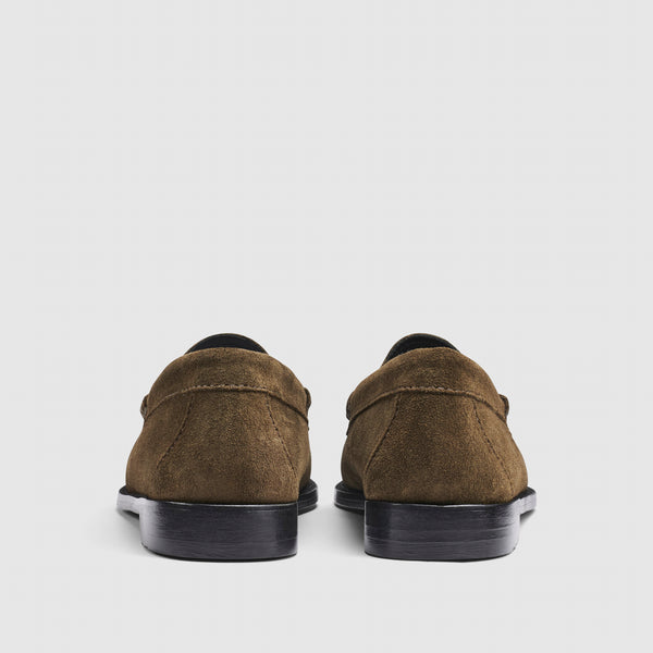 G.h. Bass & Co WOMENS WHITNEY SUEDE WEEJUN LOAFER Olive