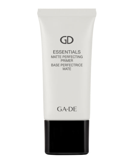 ga de ESSENTIALS Matte Perfecting Primer