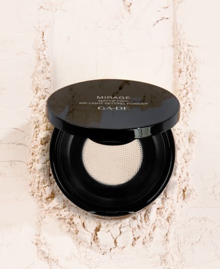 Ga De MIRAGE Mattifying Air-Light Setting Powder