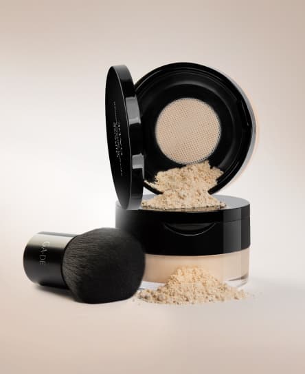 Ga De MIRAGE Mattifying Air-Light Setting Powder