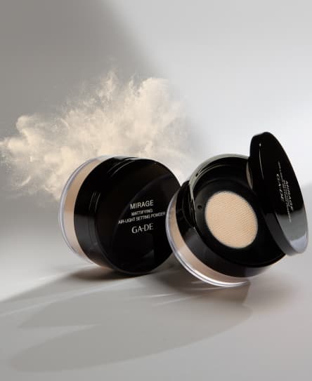 Ga De MIRAGE Mattifying Air-Light Setting Powder