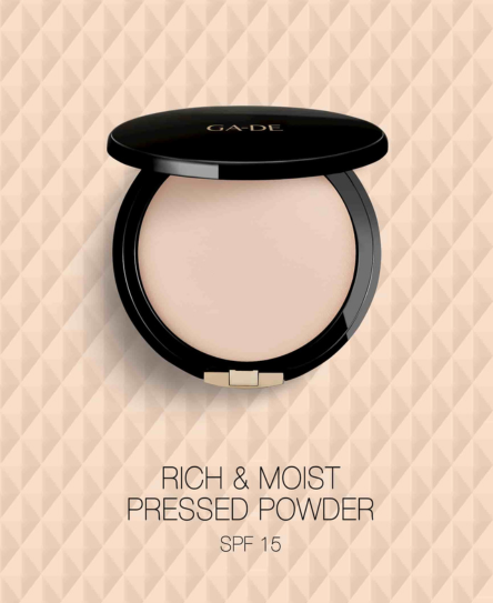 Ga De RICH AND MOIST Silky Smooth Matte Pressed Powder