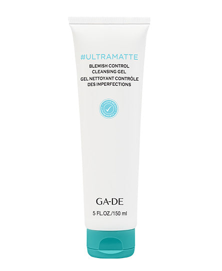 ga de ULTRAMATTE BLEMISH CONTROL Cleansing Gel for Oily to Combination Skin