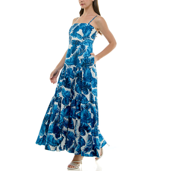 Gabby Skye TAYLOR SLEEVELESS TROPICAL BANANA LEAF PRINT TIERED MAXI DRESS BLUE/TROPICAL BREEZE