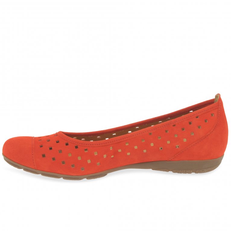 Gabor Gabor Ruffle Womens Punched Detail Casual Shoes