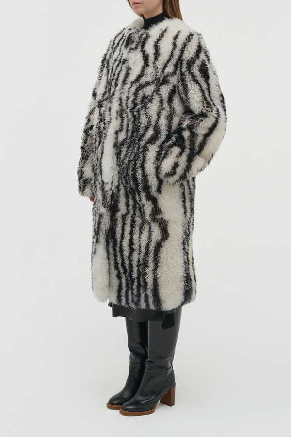 Gabriela Hearst Ebel Coat In Ivory & Black Cashmere Shearling