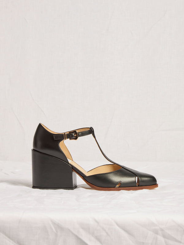 Gabriela Hearst Evita T-Strap Heel In Black Leather