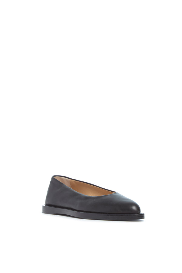 Gabriela Hearst Kati Ballerina Flat Shoe In Black Leather