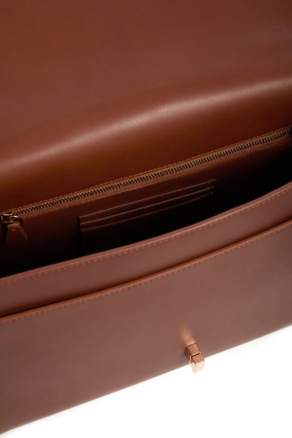 Gabriela Hearst Large Leonora Flap Bag In Cognac Leather